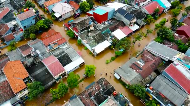 Aerial POV view Depiction of flooding. devastation wrought after massive natural disasters — Stock Footage Aerial Pov View Depiction Flooding Devastation Wrought Massive Natural Disasters Video Clip