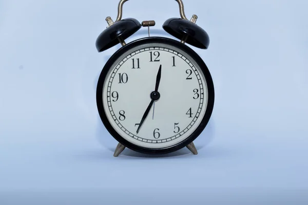 Крупним Планом Годинник Обличчя Ізольовано Білому Тлі — стокове фото