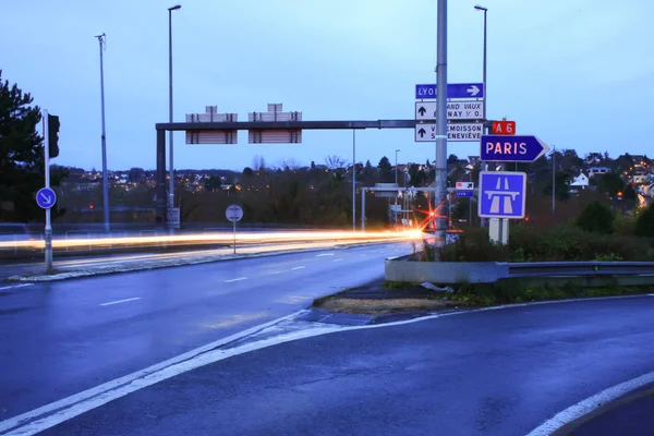 Road Sign Street Which Announces Entrance Autoroute Soleil Paris Lightpainting — Stock Photo, Image