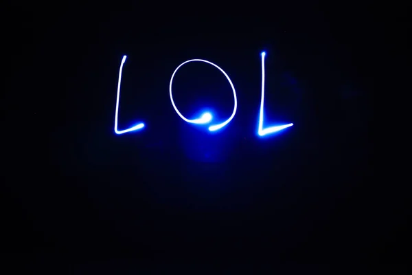 Word Lol Geschreven Met Strepen Van Licht Leidde Tot Lightpainting — Stockfoto