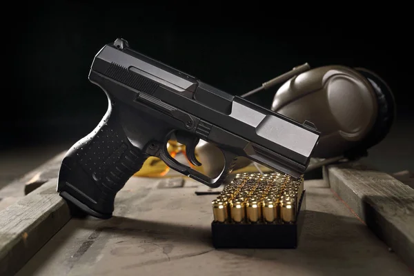 Glock, krátká zbraň — Stock fotografie