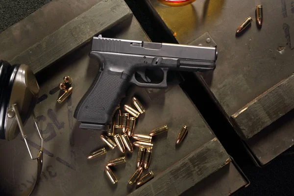 Glock-pistol, skarpa vapen — Stockfoto