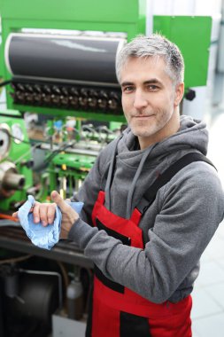 Test basıncı enjektörleri. Dönüşüm enjektörleri.