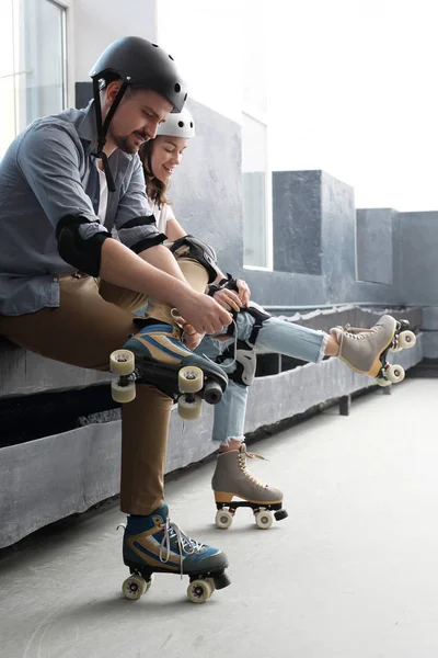 Rollerskating. Roller skates. — Stock Photo, Image