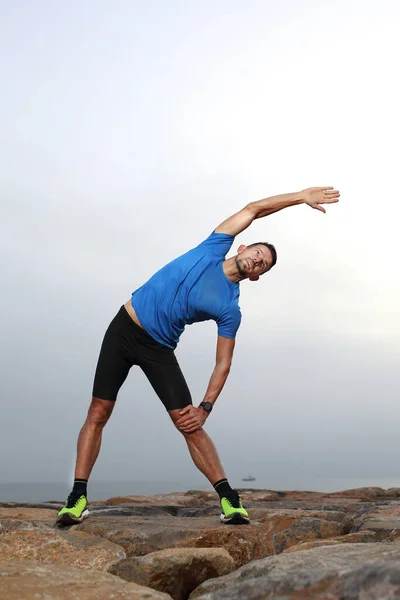 Gymnastiek Het Strand Ochtend Fitness Training Opwarmen Voor Het Lopen — Stockfoto