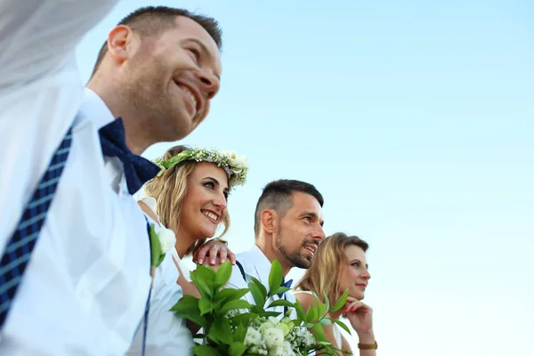 Casamento Praia Jovem Casal Uma Cerimônia Casamento — Fotografia de Stock