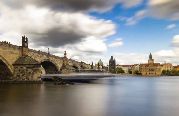 Charles bridge prague — Stock Photo, Image