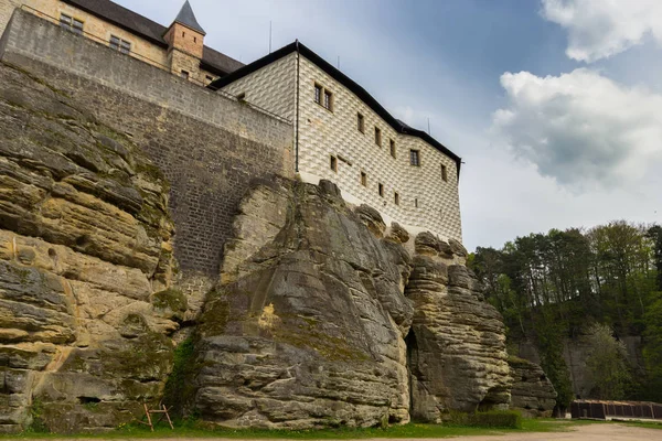 O Castelo de Trosky — Fotografia de Stock