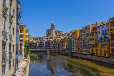 Girona penceresinde