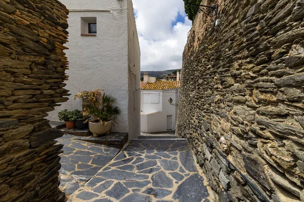 Strade strette in cadaques — Foto Stock