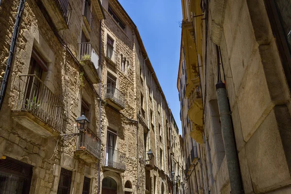 Het venster in Girona — Stockfoto