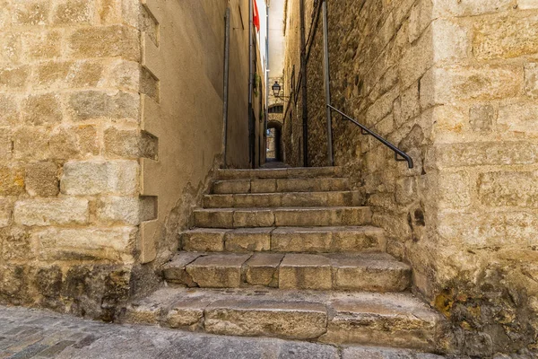 Oude straatjes in Girona — Stockfoto