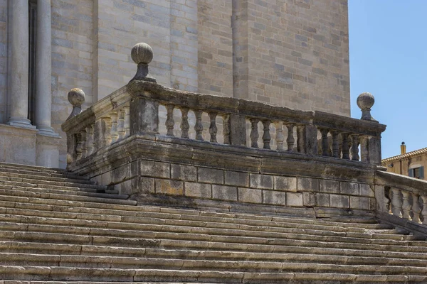 As velhas escadas de pedra — Fotografia de Stock