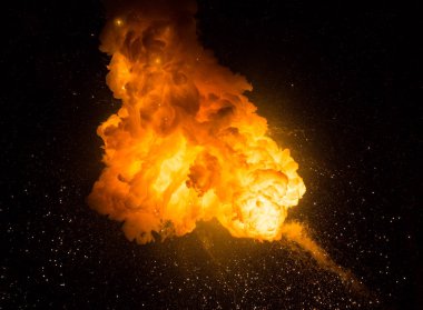 parlak patlama siyah arka birden parlamak. Yangın patlama