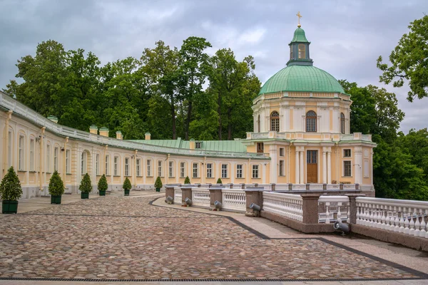 Rússia, palácio de Menshikov em mansão Oranienbaum na cidade Lomonosov . — Fotografia de Stock