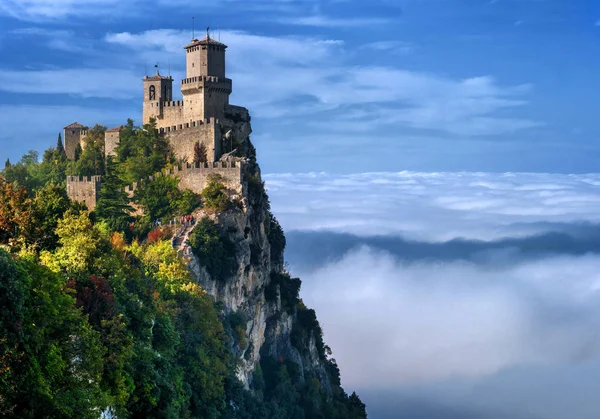 Rocca della guaita, san marino, İtalya en eski kale