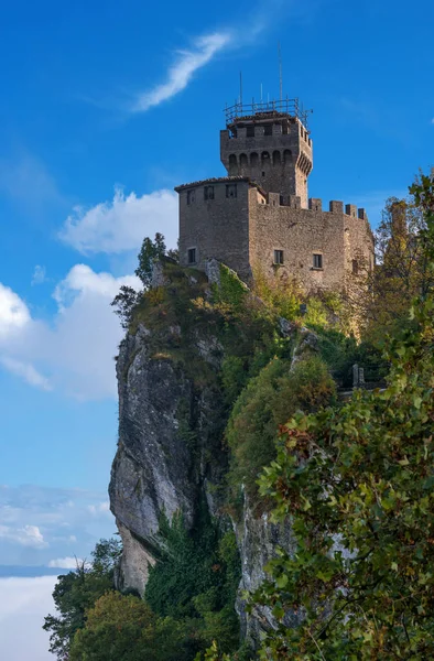 San Marino, Itália. Segunda torre: a Cesta ou Fratta — Fotografia de Stock