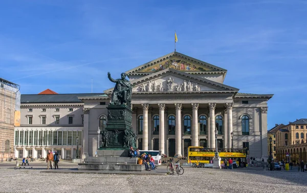 Munich, Germany - October 16, 2011: National Theater - Bavarian State Opera. — Stock Photo, Image
