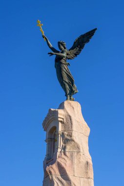 Tallinn, Estonya - 2 Ağustos 2011: Parçası savaş gemisi ölü denizci Anıtı-deniz kızı-.