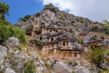 Demre, Türkiye, Myra'da antik kaya mezarları
