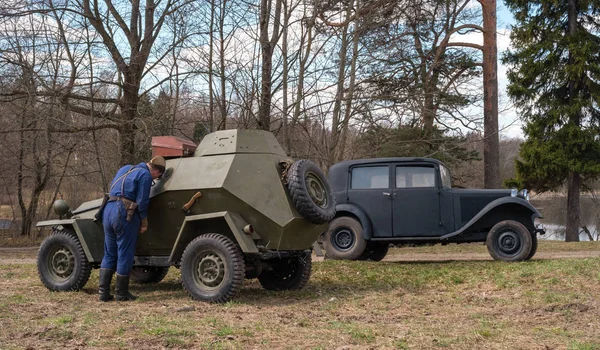 Gatchina, Rússia - 7 de maio de 2017: Reconstrução histórica das batalhas da Segunda Guerra Mundial . — Fotografia de Stock