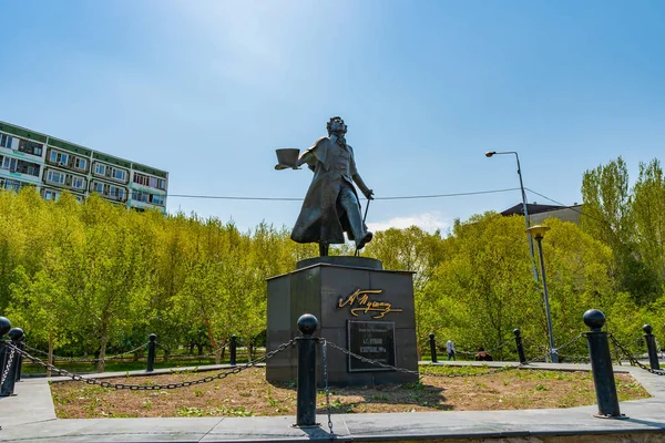 Nur-Sultan Puschkin-Statue 32 — Stockfoto