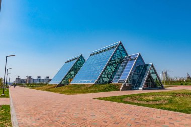 Nur-Sultan Botanik Bahçesi 207