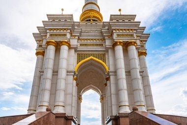 Dushanbe Bağımsızlık Anıtı 36