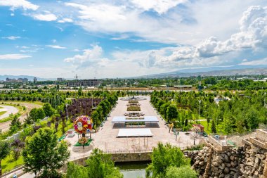 Dushanbe Parkı Sharshara 46