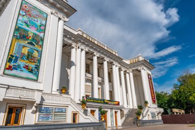 Dushanbe Ayni Opera ve Bale Tiyatrosu 66