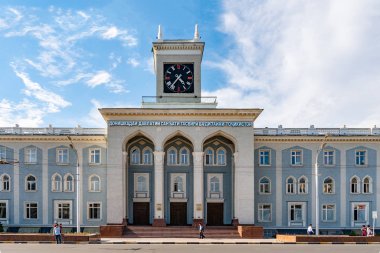 Dushanbe Tacik Sanat ve Tasarım Enstitüsü 72