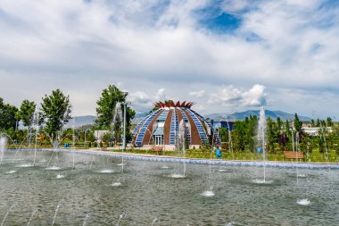 Dushanbe Gençlik Parkı 161