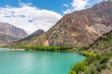 Sughd Iskanderkul Gölü 18