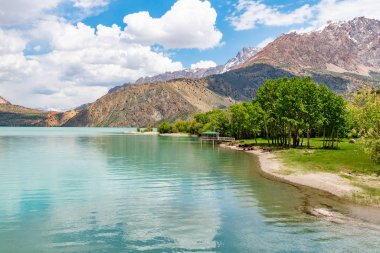 Sughd Iskanderkul Gölü 19