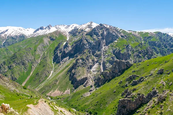 Qalai Khumb para Dushanbe Khoburobot Pass 09 — Fotografia de Stock