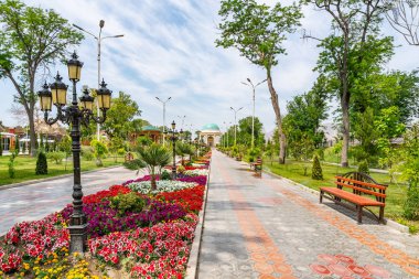 Khujand Kamoli Khujandi Parkı 64