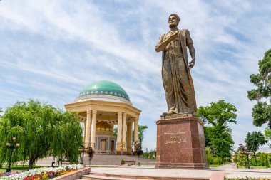 Khujand Kamoli Khujandi Parkı 66