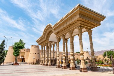 Khujand Kamoli Khujandi Parkı 86