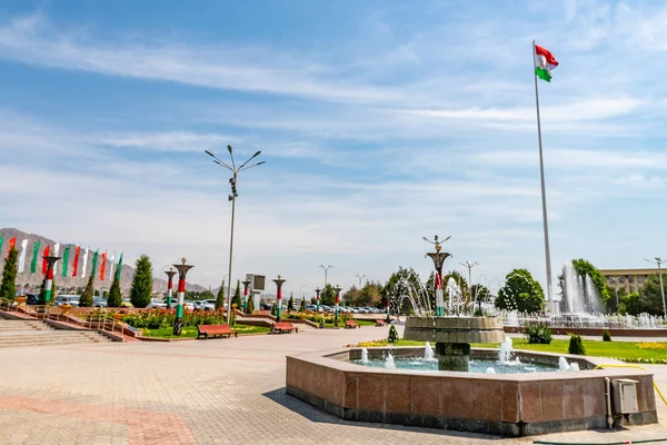 Флаг Таджикистана Худжанда 45 — стоковое фото