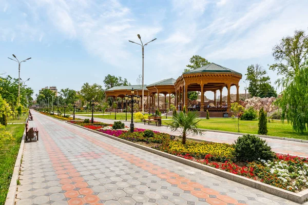 Khujand Kamoli Khujandi Park 67 — Stock Photo, Image