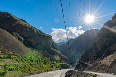 Qalai Khumb 'dan Khorugh Pamir Otoyolu 49' a