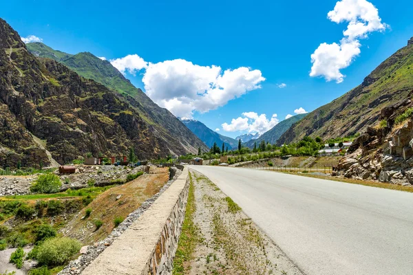 Kulob a Qalai Khumb Pamir Highway 26 — Foto de Stock