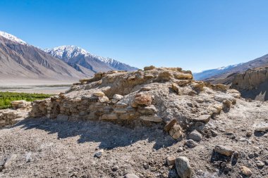 Pamir Otoyolu Vrang Budist Stupa 79