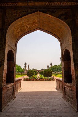 Jahangir 247 Lahore Mezarı