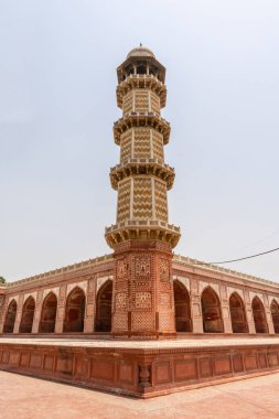 Jahangir 'in Lahor Mezarı 252