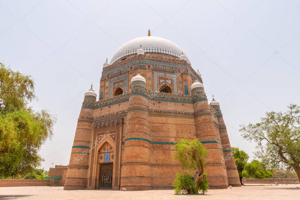 Multan Shah Rukn-e-Alam Tomb 72