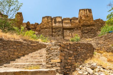 Mardan Takht-i-Bahi Tahtı 06