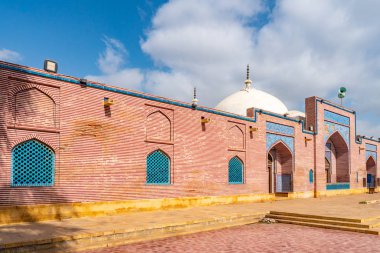Bu Şah Cihan Camii 13