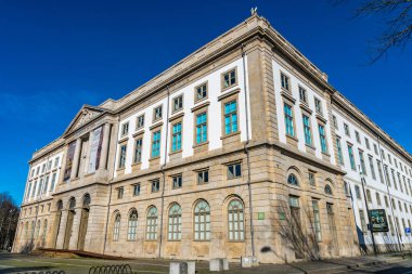 Porto Üniversitesi Binası