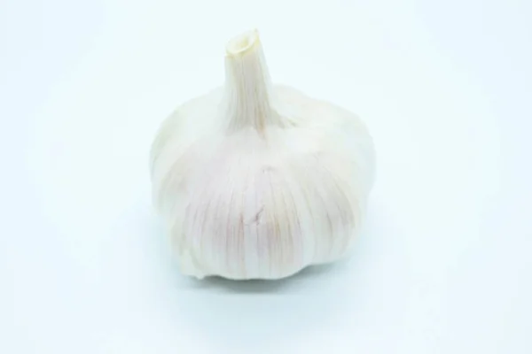 Head of garlic located on a white background — 스톡 사진